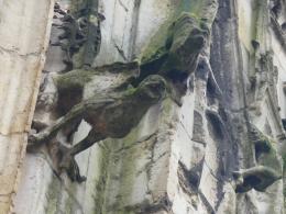 13. Les gardiens psychopompes du lieu de l'Axe, du "phare du Pays de Caux"...